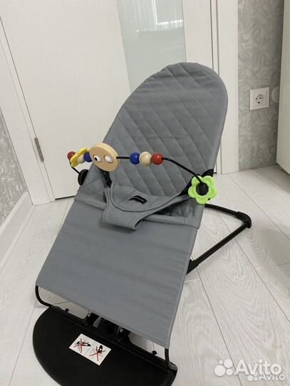 Шезлонг детский