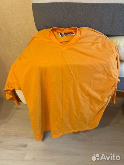 Продам детскую хоккейную форму по частям