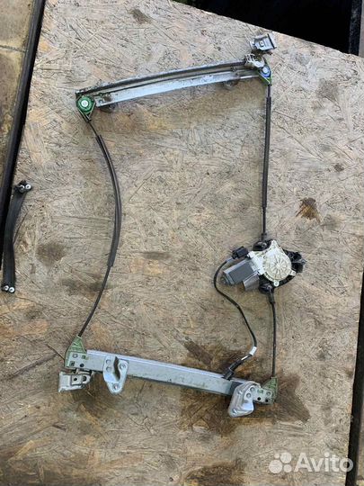 Стеклоподъемник LADA Kalina I передний правый элек