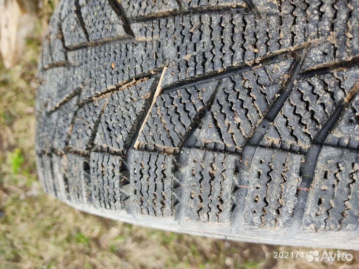 Hankook Winter I'Cept IZ2 185/65 R15