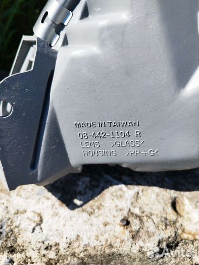 Фара на opel omega А правая. Возможен торг