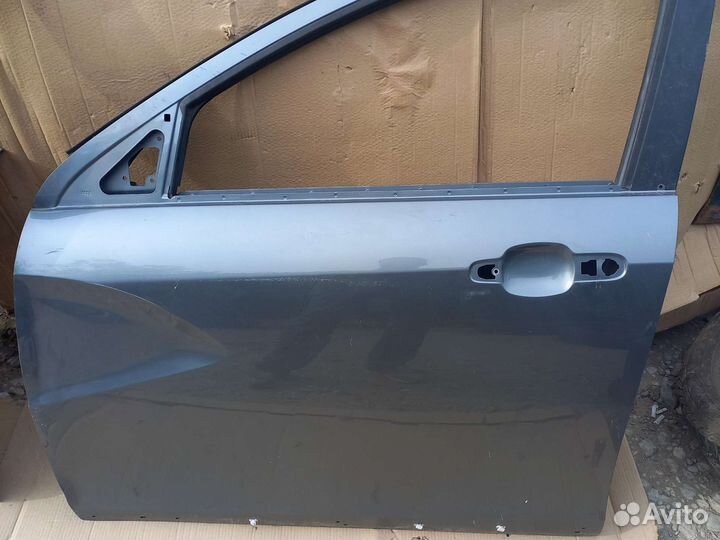 Дверь передняя левая Лада vesta cross