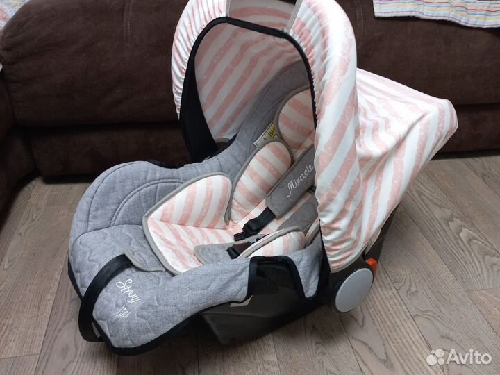 Детское автокресло от 0 до года
