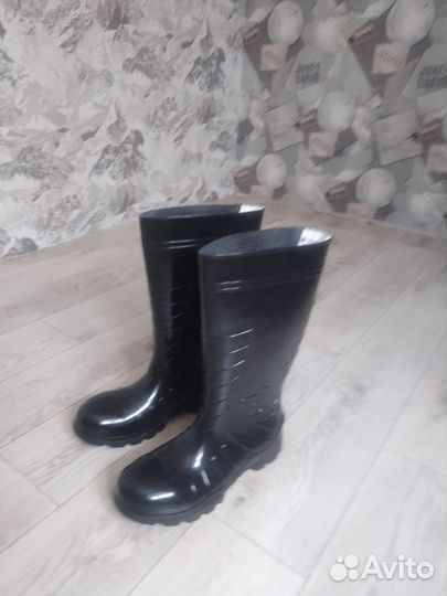 Сапоги резиновые