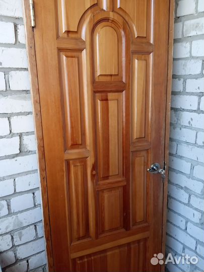 Дверь входная бу, размер 70 на 200 см