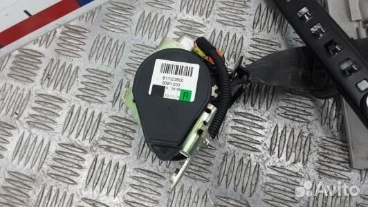 Ремень безопасности с пиропатроном сиденья передне