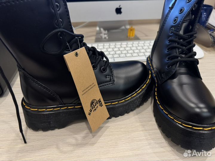 Ботинки Dr Martens Jadon Smooth Black Platform