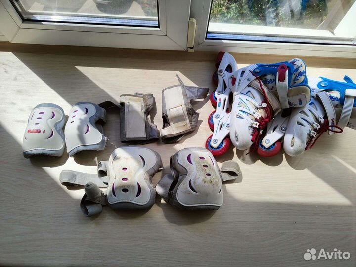 Роликовые коньки детские 32-35