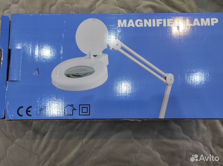 Лампа лупа бестеневая настольная