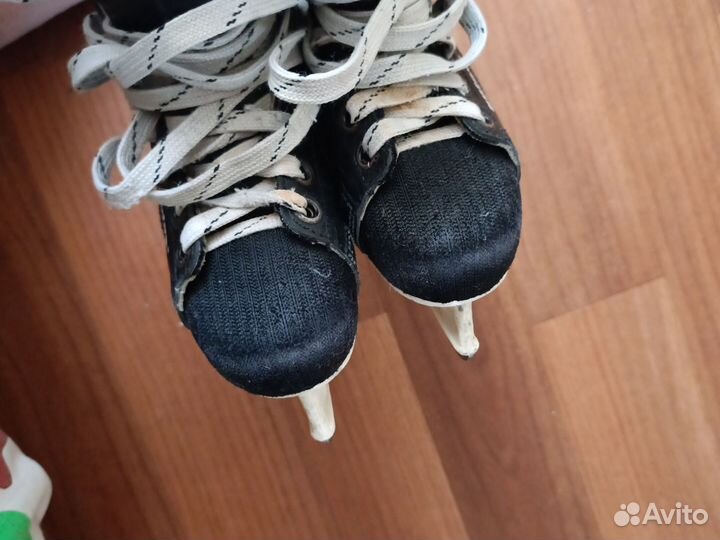 Коньки хоккейные детские 34 размер