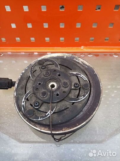 Муфта шкив кондиционера Ниссан Патрол