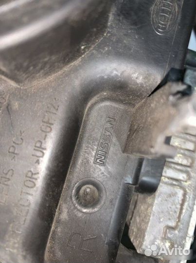 Фара правая Nissan Primera P12