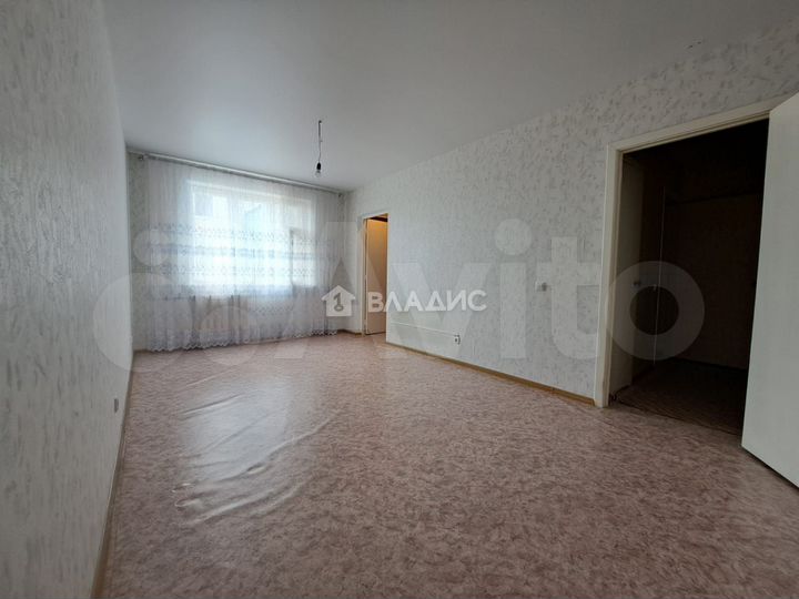 3-к. квартира, 94 м², 3/9 эт.