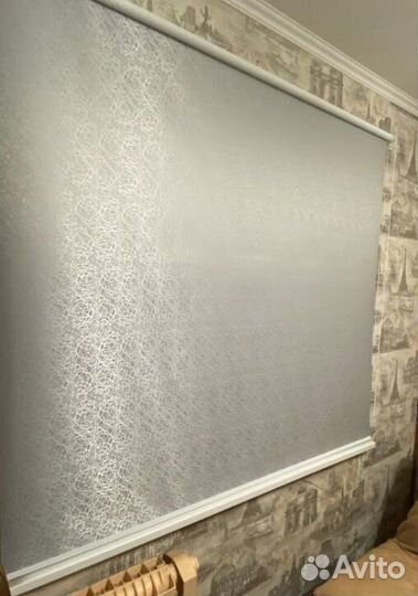 Рулонные шторы мини блэкаут V6933