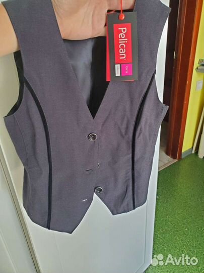 Жилетка школьная для девочки