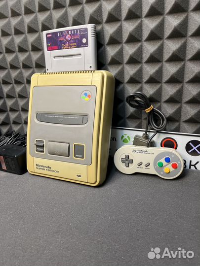 Nintendo super famicom + mortal kombat ultimate