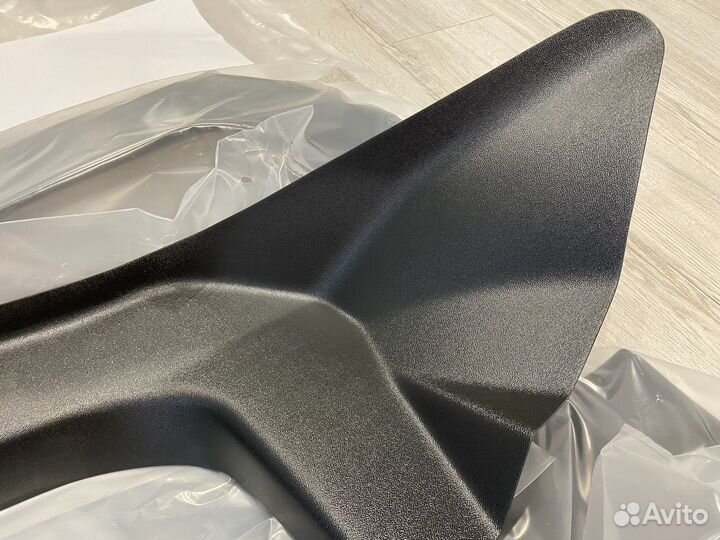 Оригинальные накладки Renault Logan 2