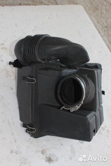 Корпус воздушного фильтра Mercedes CLK-Class C208