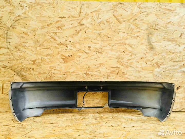 Бампер задний Toyota Carina ED T200 Белыйцарапины