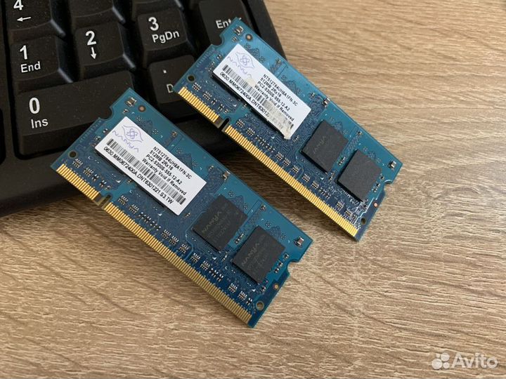 Оперативная память Nanya 512Mb DDR2 667MHz