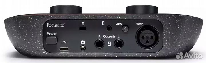 USB аудиоинтерфейс focusrite Vocaster One Podcast