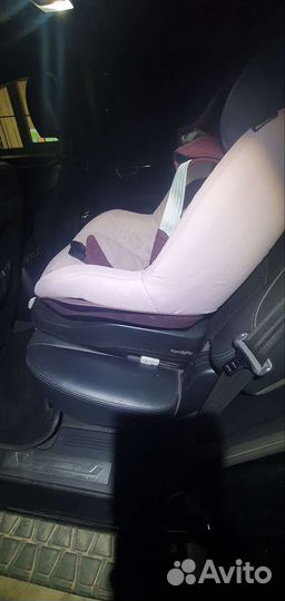 Кресло maxi cosi с базой famil fit