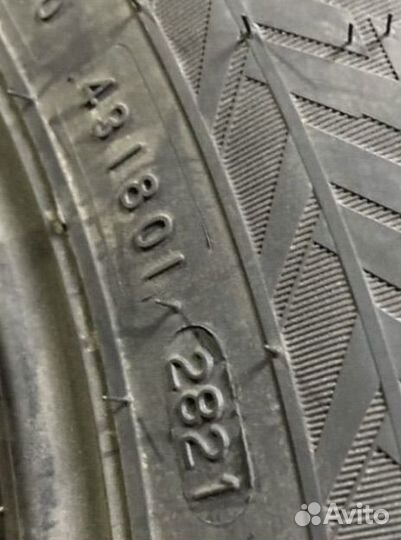 Nokian Tyres Hakkapeliitta 10p SUV 225/60 R17 103T