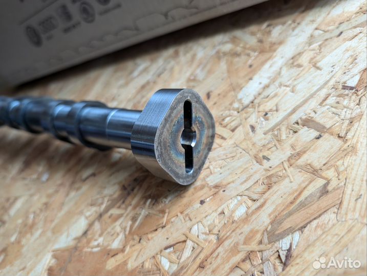 Распредвал выпускной 06H109022BA 1.8 TSI gen2