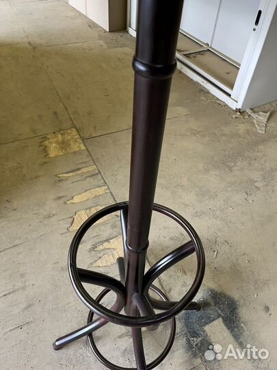 Вешалка напольная