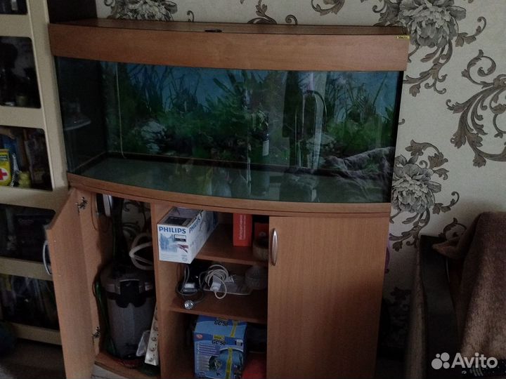 Аквариум с тумбой