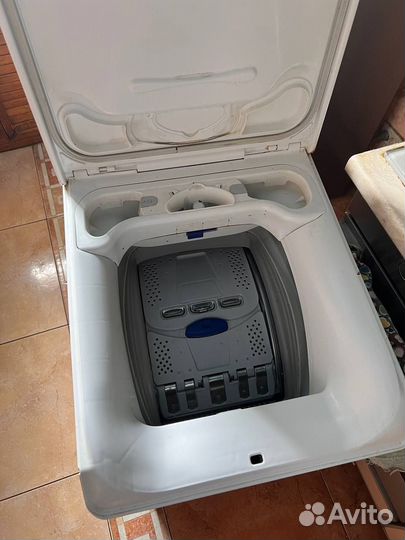 Стиральная машина electrolux EWT1066EFW