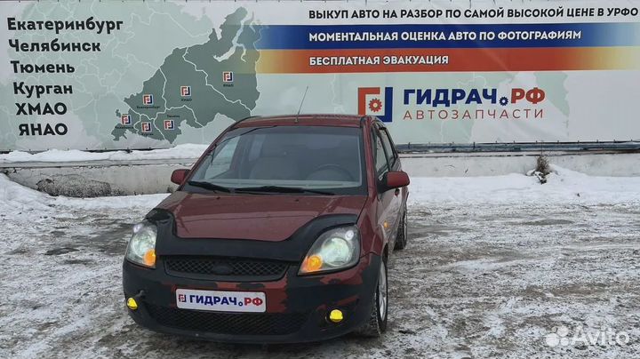 Поводок стеклоочистителя заднего Ford Fiesta (Mk V