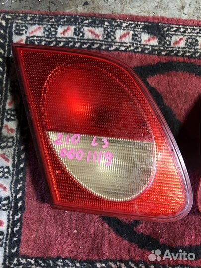 Задние фонари Мерседес W210