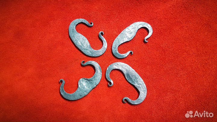 Кресало (огниво) калачевидное с язычком кованое