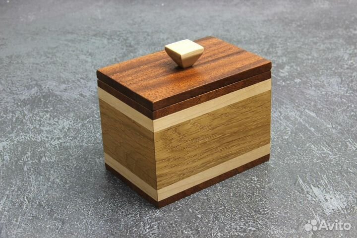 Подарочная коробка из дерева с инд. дизайном