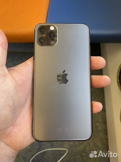iPhone 11 Pro Max, 256 ГБ