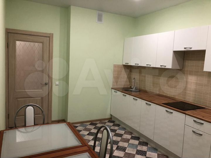 2-к. квартира, 55 м², 9/14 эт.