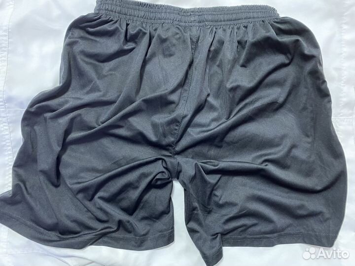 Футбольные шорты 46 размер Gioca