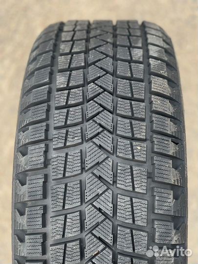 Tourador Winter Pro TSS1 255/55 R20 110T