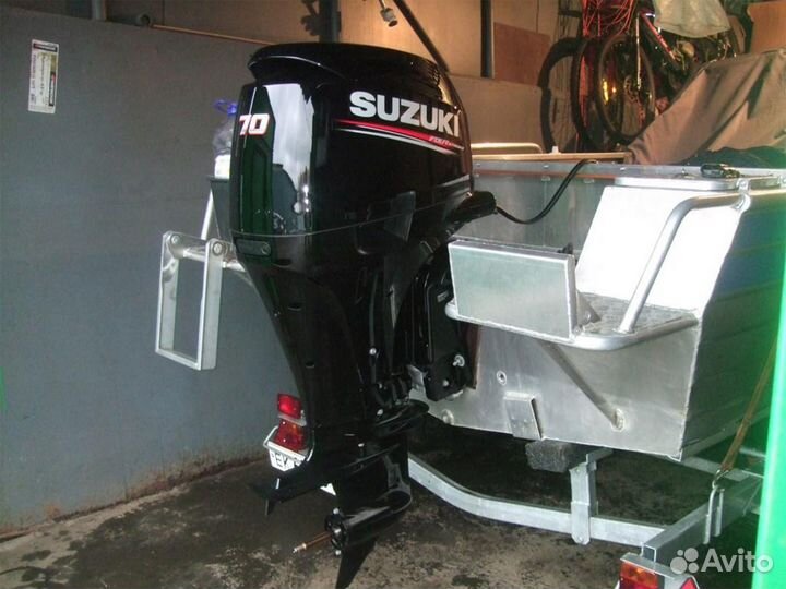Лодочный мотор suzuki DF70ATL Витринный