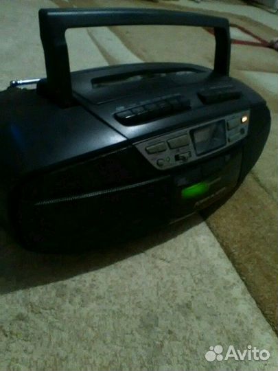 Магнитофон Panasonic