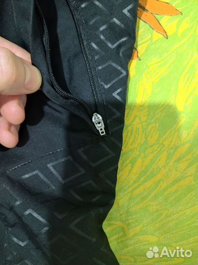 Шорты умбро