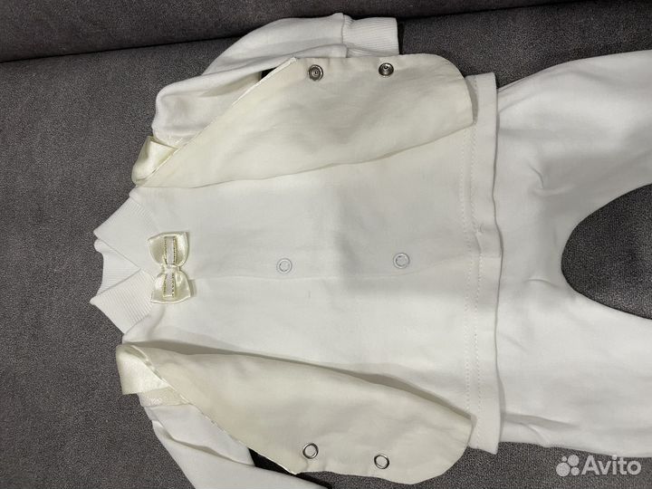 Комтюм на выписку