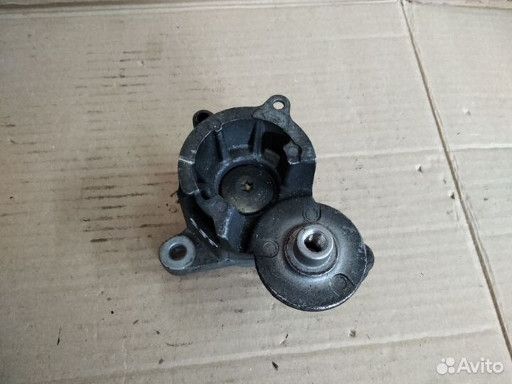 Натяжитель ремня Peugeot Citroen