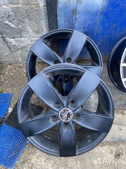 Диски R15 Xtrike