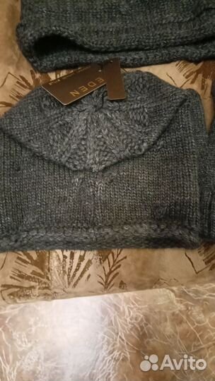 Комплект шапка, шарф, варежки новые