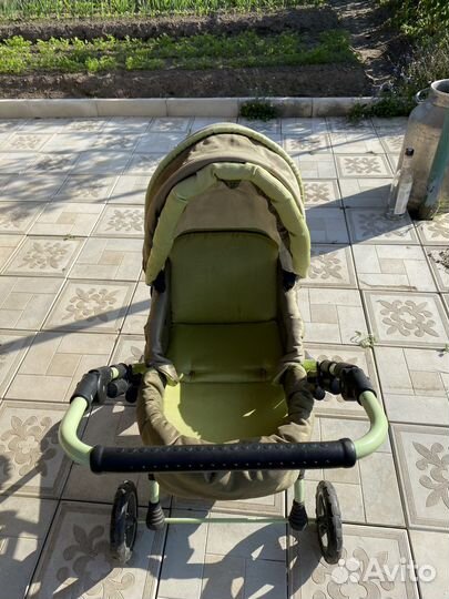 Коляска для кукол