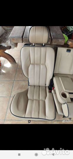 Задний диван Range Rover 3