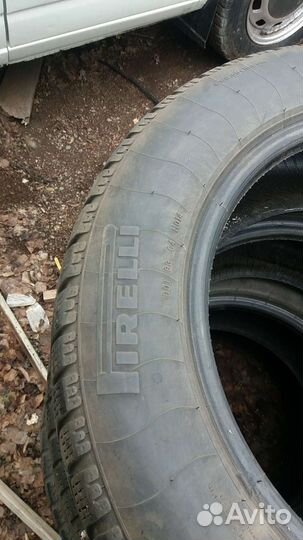 Pirelli Winter Sottozero 210 Serie II 225/60 R17