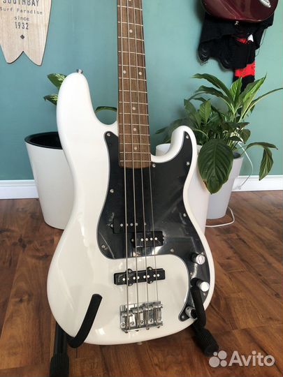 Squier affinity precision bass